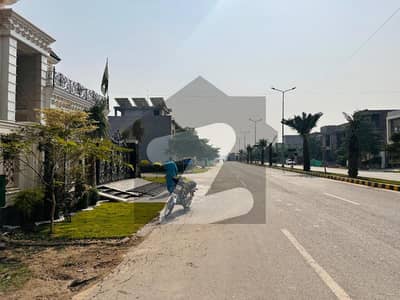 پارک ویو سٹی - آرچرڈ بلاک پارک ویو سٹی,لاہور میں 10 مرلہ رہائشی پلاٹ 80.0 لاکھ میں برائے فروخت۔ پارک ویو سٹی - آرچرڈ بلاک پارک ویو سٹی,لاہور میں 10 مرلہ رہائشی پلاٹ 80.0 لاکھ میں برائے فروخت۔