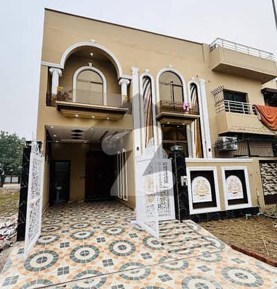 5 Marla Brand New House For Sale EE Block