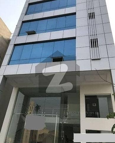 جوہر ٹاؤن لاہور میں 6 کمروں کا 2 کنال عمارت 12.0 لاکھ میں کرایہ پر دستیاب ہے۔