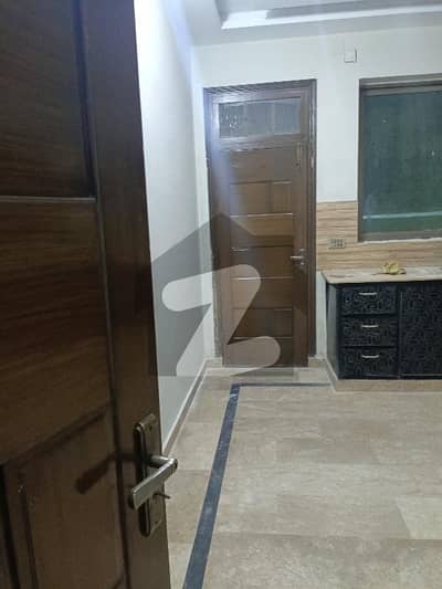 ایف ۔ 11/4 ایف ۔ 11,اسلام آباد میں 6 کمروں کا 1 کنال مکان 16.0 کروڑ میں برائے فروخت۔