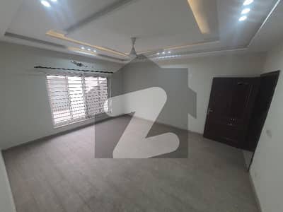 5 bed + basement ORIGNAL PICTURES