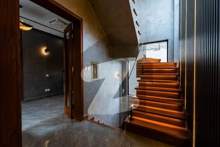 DHA Phase 6 Spacious 1 Kanal House Available For Rent