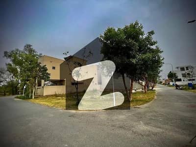 CORNER of 5 Marla Top Location Plot No- 1164 Block D Phase 9 Town DHA Lahore For Urgent Sale