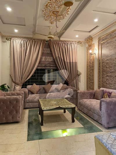 DEAL of The Month: 10 Marla Modern Design Built By owner Beautifully Maintained Like New & Ready to Move IN
                                title=