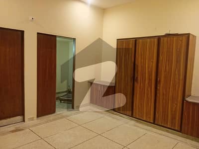 جوہر ٹاؤن فیز 2 جوہر ٹاؤن,لاہور میں 2 کمروں کا 12 مرلہ زیریں پورشن 87.0 ہزار میں کرایہ پر دستیاب ہے۔ جوہر ٹاؤن فیز 2 جوہر ٹاؤن,لاہور میں 2 کمروں کا 12 مرلہ زیریں پورشن 87.0 ہزار میں کرایہ پر دستیاب ہے۔