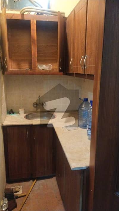 OFFICE FLAT FOR RENT (3RD FLOOR)