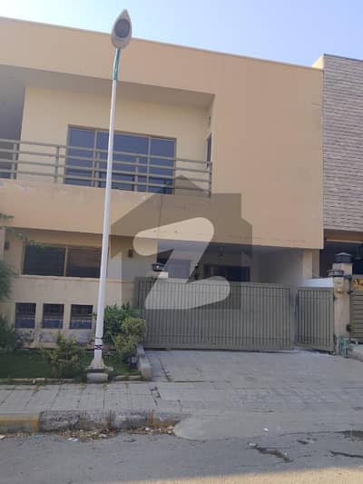 بحریہ ٹاؤن فیز 8 ۔ بلاک ڈی بحریہ ٹاؤن فیز 8,بحریہ ٹاؤن راولپنڈی,راولپنڈی میں 5 کمروں کا 8 مرلہ مکان 75.0 ہزار میں کرایہ پر دستیاب ہے۔ بحریہ ٹاؤن فیز 8 ۔ بلاک ڈی بحریہ ٹاؤن فیز 8,بحریہ ٹاؤن راولپنڈی,راولپنڈی میں 5 کمروں کا 8 مرلہ مکان 75.0 ہزار میں کرایہ پر دستیاب ہے۔