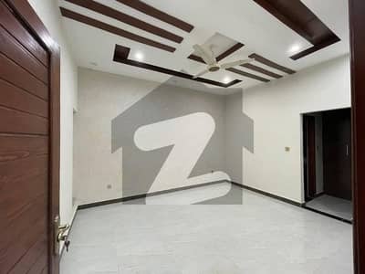 A Stunning Upper Portion Is Up For Grabs In DHA Defence Phase 2 Islamabad