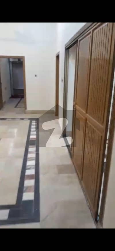 Used condition upper portion for rent