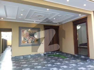 ایل ڈی اے ایوینیو لاہور میں 6 کمروں کا 10 مرلہ مکان 3.5 کروڑ میں برائے فروخت۔ ایل ڈی اے ایوینیو لاہور میں 6 کمروں کا 10 مرلہ مکان 3.5 کروڑ میں برائے فروخت۔