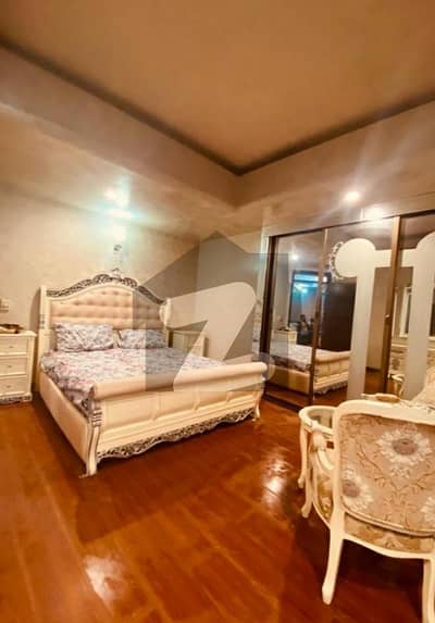 سلوراوکس اپارٹمنٹ ایف ۔ 10,اسلام آباد میں 3 کمروں کا 8 مرلہ فلیٹ 5.85 کروڑ میں برائے فروخت۔