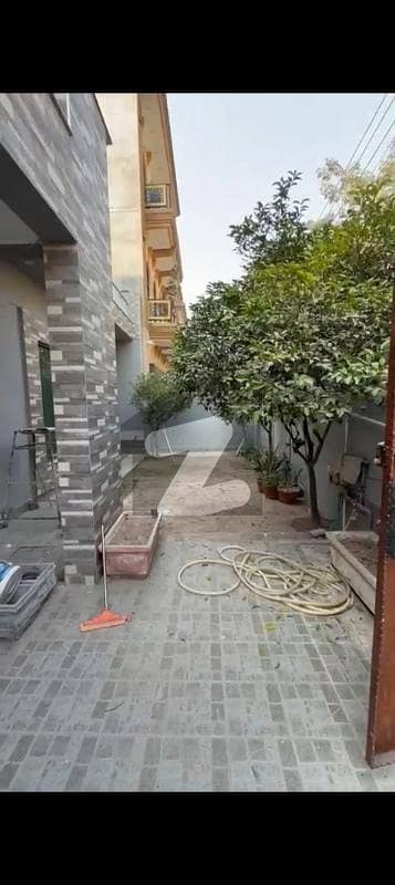 پی سی ایس آئی آر ہاؤسنگ سکیم لاہور میں 3 کمروں کا 1 کنال بالائی پورشن 1.45 لاکھ میں کرایہ پر دستیاب ہے۔