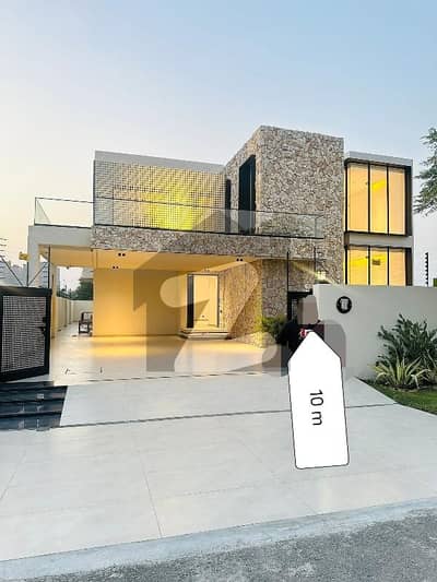 ممتاز سٹی اسلام آباد میں 8 کمروں کا 1 کنال مکان 6.9 کروڑ میں برائے فروخت۔