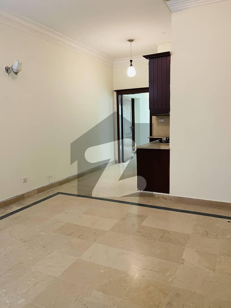 F-11 Markaz man Studio Apartment Available For Rent F-11 Markaz man Studio Apartment Available For Rent