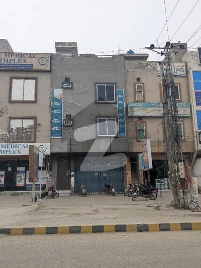 کالج روڈ لاہور میں 6 مرلہ عمارت 4.25 کروڑ میں برائے فروخت۔