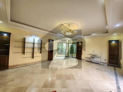 Full House Available For Rent In F-8 Full House Available For Rent In F-8