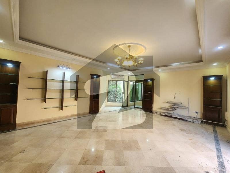 Full House Available For Rent In F-8 Full House Available For Rent In F-8