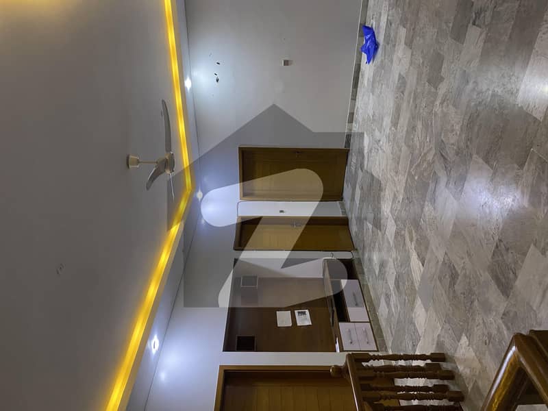 300 yard bungalow for rent 300 yard bungalow for rent