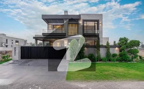 KANAL BEAUTIFUL FUll BASEMENT HOUSE FOR SALE IN DHA PHASE 6