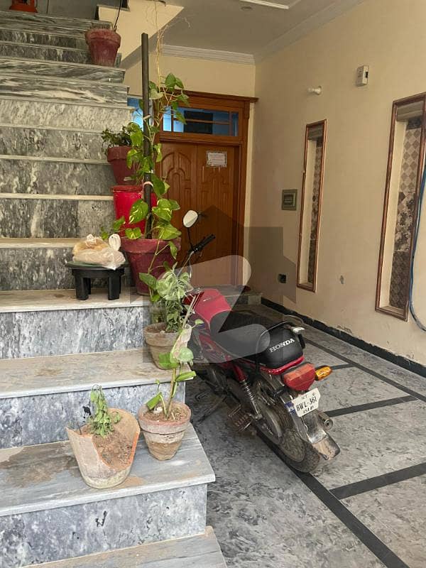 ایچ ۔ 13 اسلام آباد میں 3 کمروں کا 4 مرلہ مکان 1.05 کروڑ میں برائے فروخت۔ ایچ ۔ 13 اسلام آباد میں 3 کمروں کا 4 مرلہ مکان 1.05 کروڑ میں برائے فروخت۔