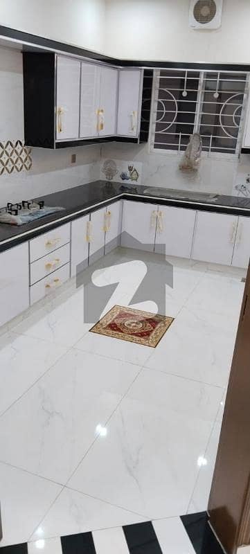 این ایف سی 1 لاہور میں 3 کمروں کا 10 مرلہ بالائی پورشن 60.0 ہزار میں کرایہ پر دستیاب ہے۔