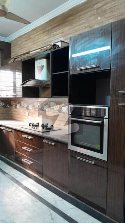 12 Marla Full House For Rent in E-11/1 12 Marla Full House For Rent in E-11/1