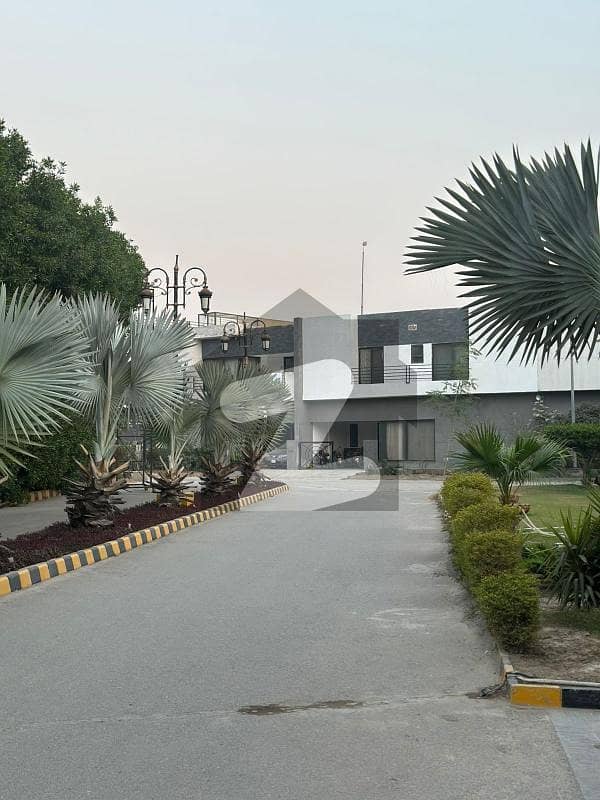 نواب ٹاؤن لاہور میں 3 کمروں کا 6 مرلہ مکان 1.1 لاکھ میں کرایہ پر دستیاب ہے۔ نواب ٹاؤن لاہور میں 3 کمروں کا 6 مرلہ مکان 1.1 لاکھ میں کرایہ پر دستیاب ہے۔