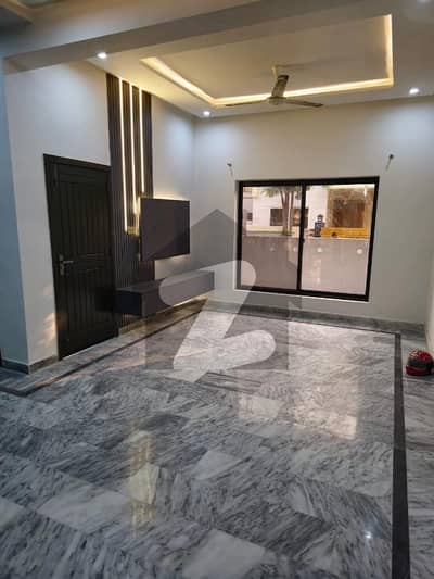 5-Marla Brand New House Available For Rent