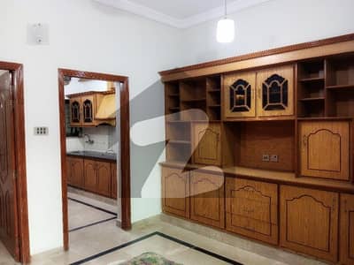 25*40 TOP location Investor Rate Double Unit House G-13/1