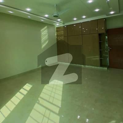 1 Kanal Tile Floor Lower Portion For Rent In Uet Near NFC