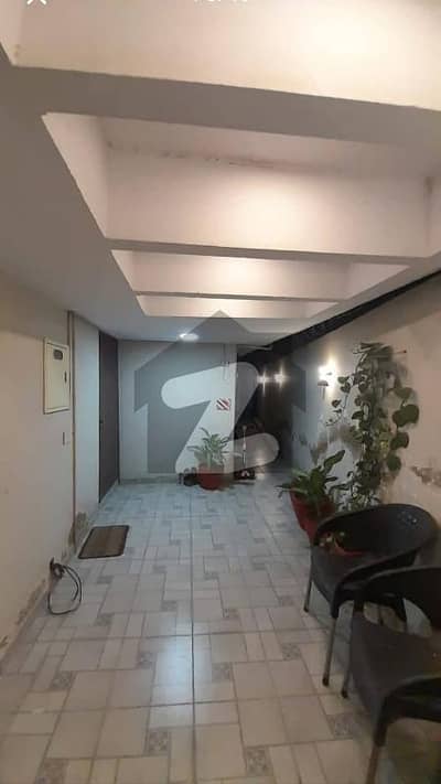 Well maintained 230 Sq yards death end corner double story Banglow for sale in Gulshan-e-Iqbal Block 13-C. Well maintained 230 Sq yards death end corner double story Banglow for sale in Gulshan-e-Iqbal Block 13-C.