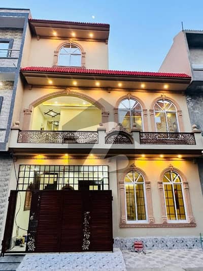 5 MARLA BRAND NEW HOUSE AVAILABLE FOR SAIL IN DHA REHBER