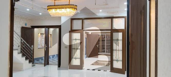 او پی ایف ہاؤسنگ سکیم لاہور میں 3 کمروں کا 10 مرلہ بالائی پورشن 60.0 ہزار میں کرایہ پر دستیاب ہے۔ او پی ایف ہاؤسنگ سکیم لاہور میں 3 کمروں کا 10 مرلہ بالائی پورشن 60.0 ہزار میں کرایہ پر دستیاب ہے۔