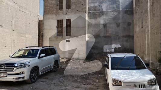 یونیورسٹی روڈ کراچی میں 11 مرلہ رہائشی پلاٹ 2.99 کروڑ میں برائے فروخت۔