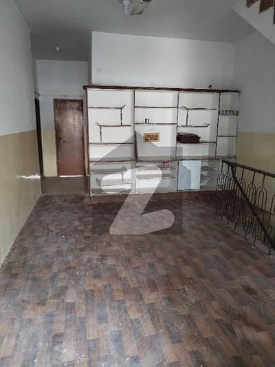 جی ۔ 11/1 جی ۔ 11,اسلام آباد میں 2 کمروں کا 6 مرلہ بالائی پورشن 37.0 ہزار میں کرایہ پر دستیاب ہے۔