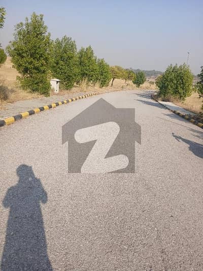 Good Location   Ready For Construction