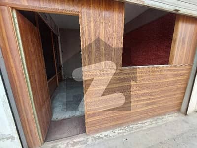 رشید آباد ملتان میں 1 مرلہ دکان 10.0 ہزار میں کرایہ پر دستیاب ہے۔