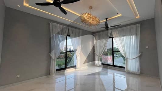 ایف ۔ 10 اسلام آباد میں 6 کمروں کا 1 کنال مکان 6.5 لاکھ میں کرایہ پر دستیاب ہے۔