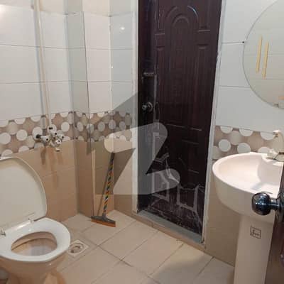 Flat For Rent Centrum Mall just behind lucky one mall 3 Bed DD*Code(15489)*