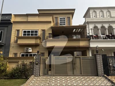 Modern & Spacious 10 Marla used House for Sale