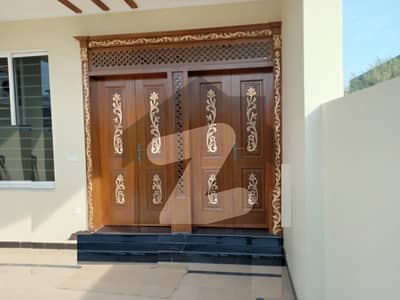 جی ۔ 13 اسلام آباد میں 3 کمروں کا 11 مرلہ بالائی پورشن 1.2 لاکھ میں کرایہ پر دستیاب ہے۔