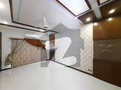 ڈی ایچ اے فیز 1 - بلاک این فیز 1,ڈیفنس (ڈی ایچ اے),لاہور میں 3 کمروں کا 1 کنال زیریں پورشن 1.2 لاکھ میں کرایہ پر دستیاب ہے۔ ڈی ایچ اے فیز 1 - بلاک این فیز 1,ڈیفنس (ڈی ایچ اے),لاہور میں 3 کمروں کا 1 کنال زیریں پورشن 1.2 لاکھ میں کرایہ پر دستیاب ہے۔