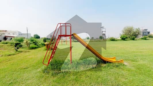 1 KANAL FACING PARK RESIDENTIAL PLOT BLOCK B 1 KANAL FACING PARK RESIDENTIAL PLOT BLOCK B