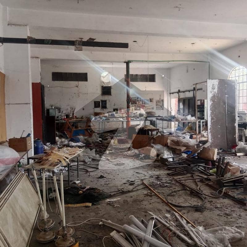 10 kanal factory available for rent. 10 kanal factory available for rent.