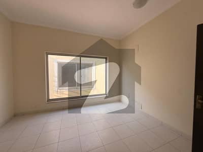 Elegant Luxury 8 Marla House For Sale With Double Storey, 2 Terraces &Amp; Servant Quarter