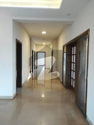 Stunning 1 Kanal House With Elegant Design