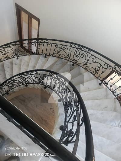 Upper portion For Rent