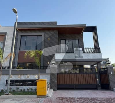 Mumtaz City 10 Marla House For Sale