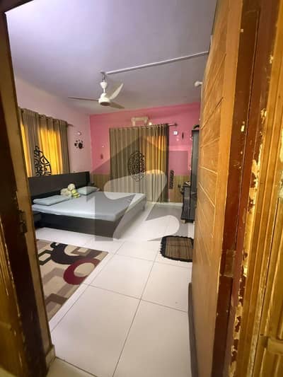 گلشنِ اقبال - بلاک 10 گلشنِ اقبال,گلشنِ اقبال ٹاؤن,کراچی میں 6 کمروں کا 10 مرلہ مکان 3.8 کروڑ میں برائے فروخت۔