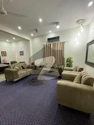 3 Bedrooms Upper Portion For Rent